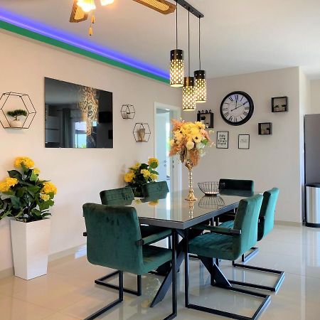 Lux Apartment Sea Shell With Jacuzzi Makarska Extérieur photo