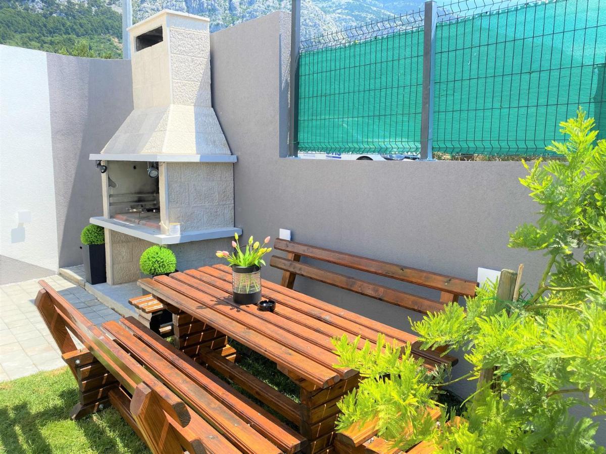 Lux Apartment Sea Shell With Jacuzzi Makarska Extérieur photo