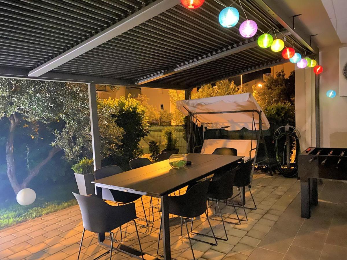 Lux Apartment Sea Shell With Jacuzzi Makarska Extérieur photo
