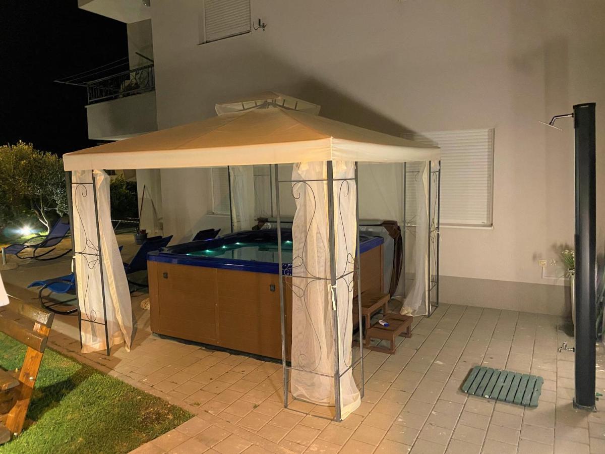 Lux Apartment Sea Shell With Jacuzzi Makarska Extérieur photo