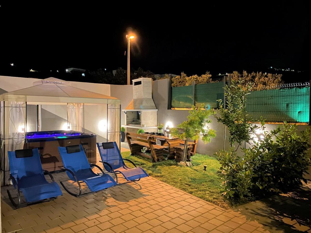 Lux Apartment Sea Shell With Jacuzzi Makarska Extérieur photo