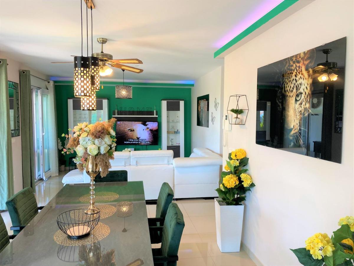 Lux Apartment Sea Shell With Jacuzzi Makarska Extérieur photo