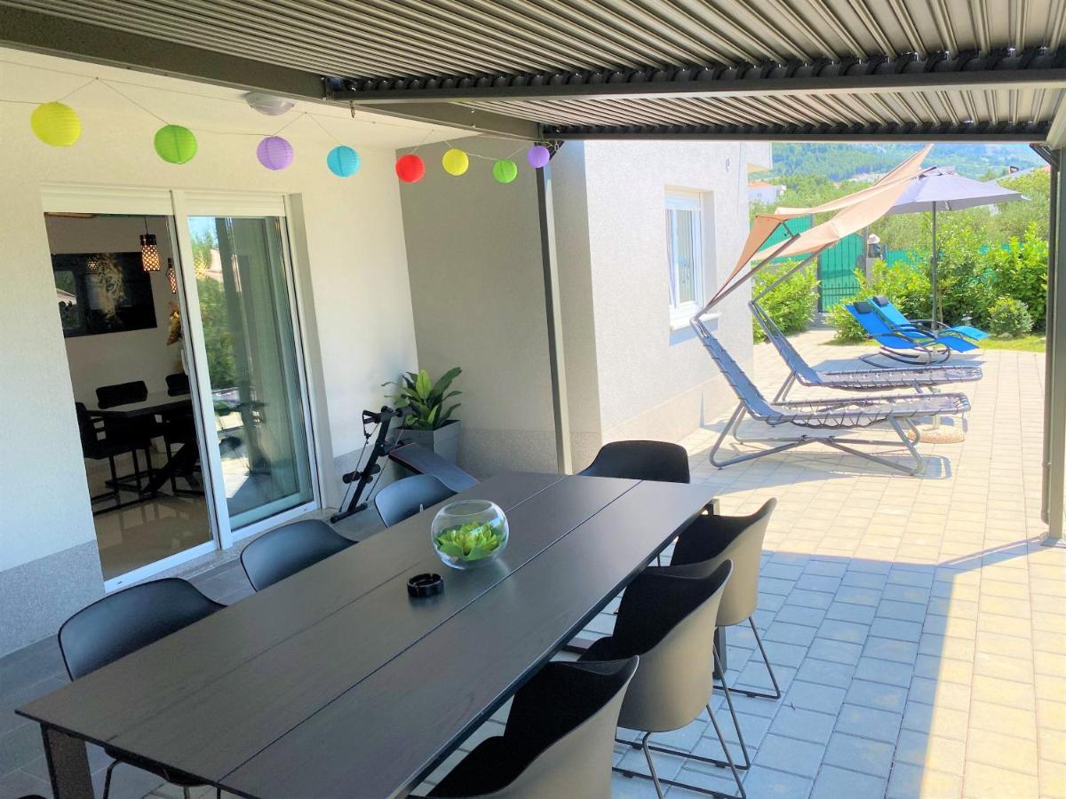 Lux Apartment Sea Shell With Jacuzzi Makarska Extérieur photo